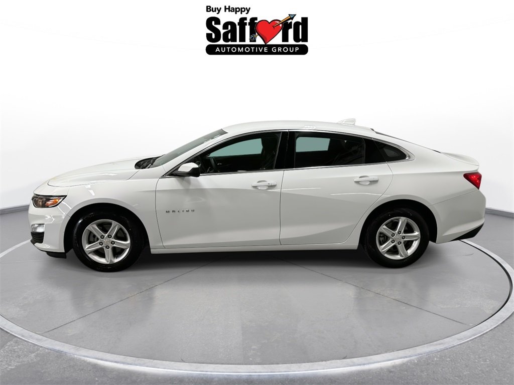 2024 Chevrolet Malibu 1LT photo 4