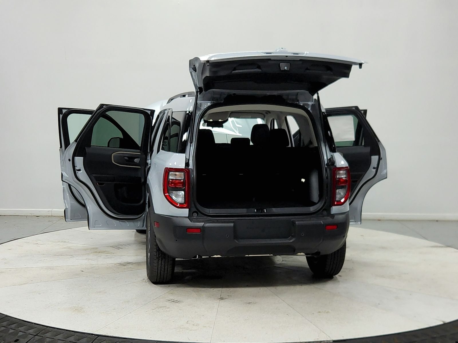New 2026 Space White Metallic Ford Big Bend® image 15