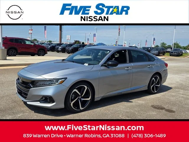 Used 2022  Honda Sport image 3