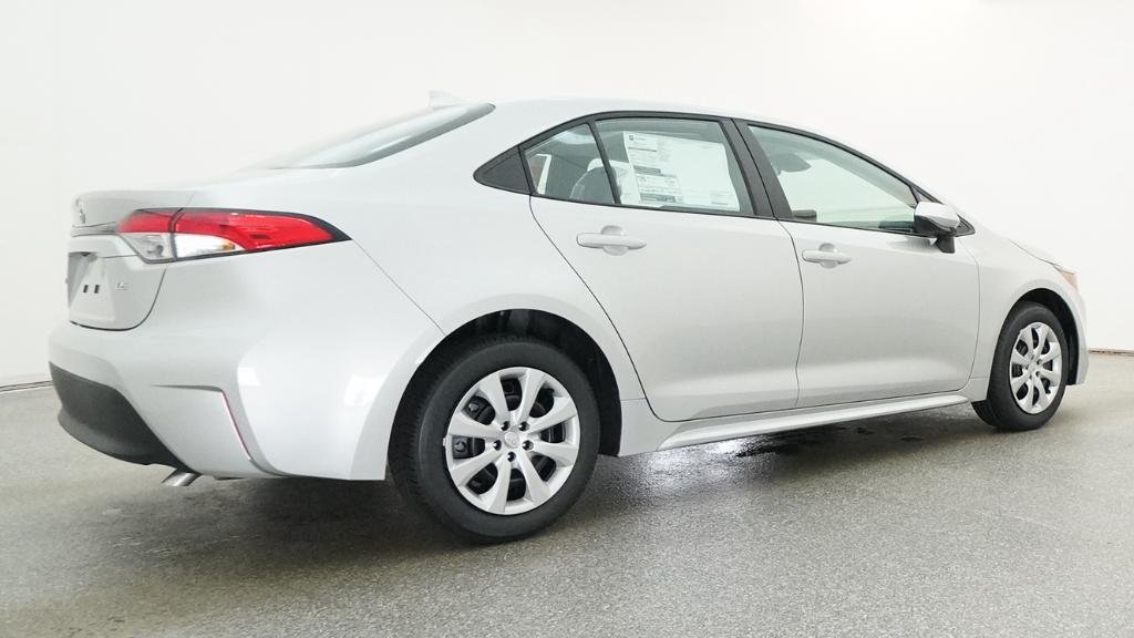 New 2026 Classic Silver Metallic Toyota LE image 5