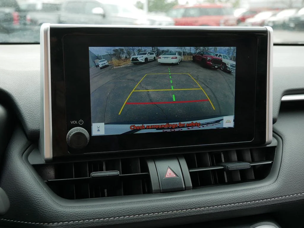 Used 2025 White Toyota XLE image 23