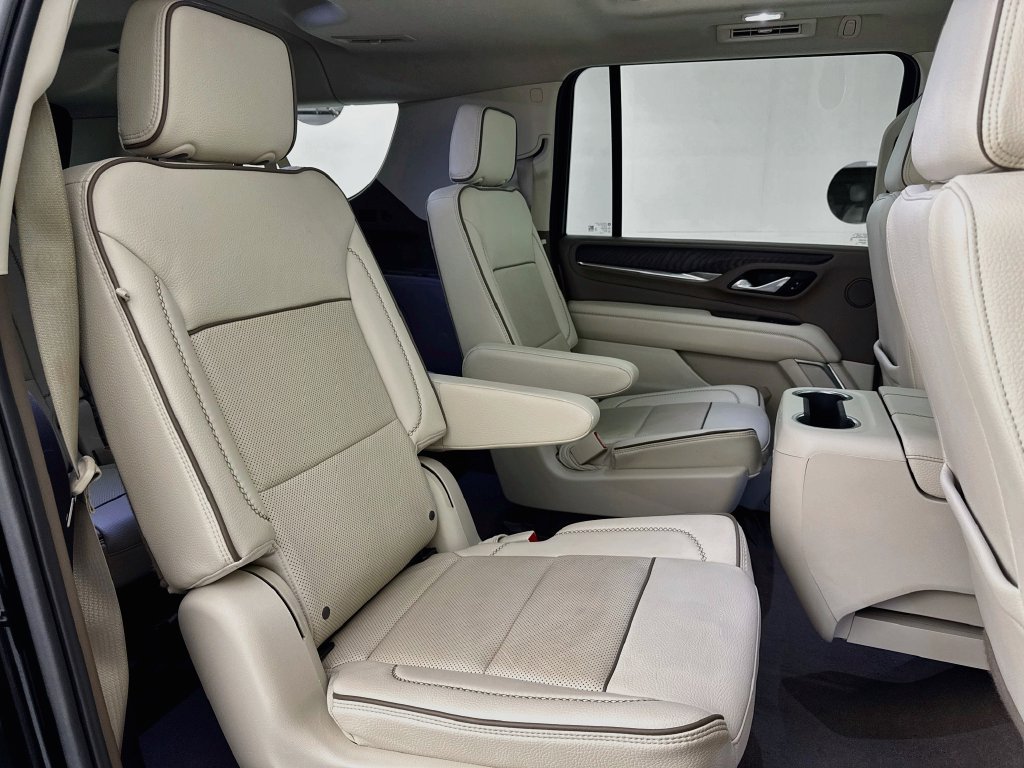 Used 2022 Black GMC Denali image 28
