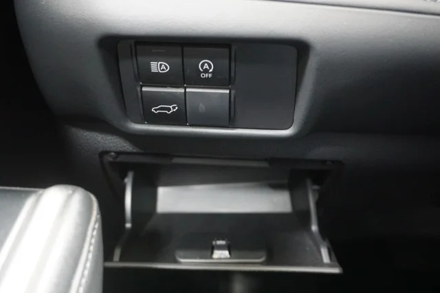 Used 2023  Toyota XSE image 33