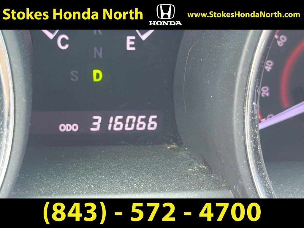 Used 2013 Blue Toyota Limited image 5