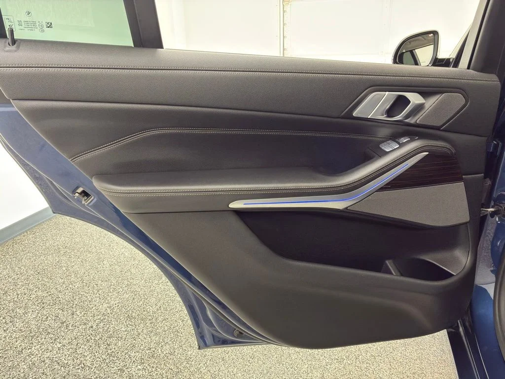 2019 BMW X7 50i - Photo 45