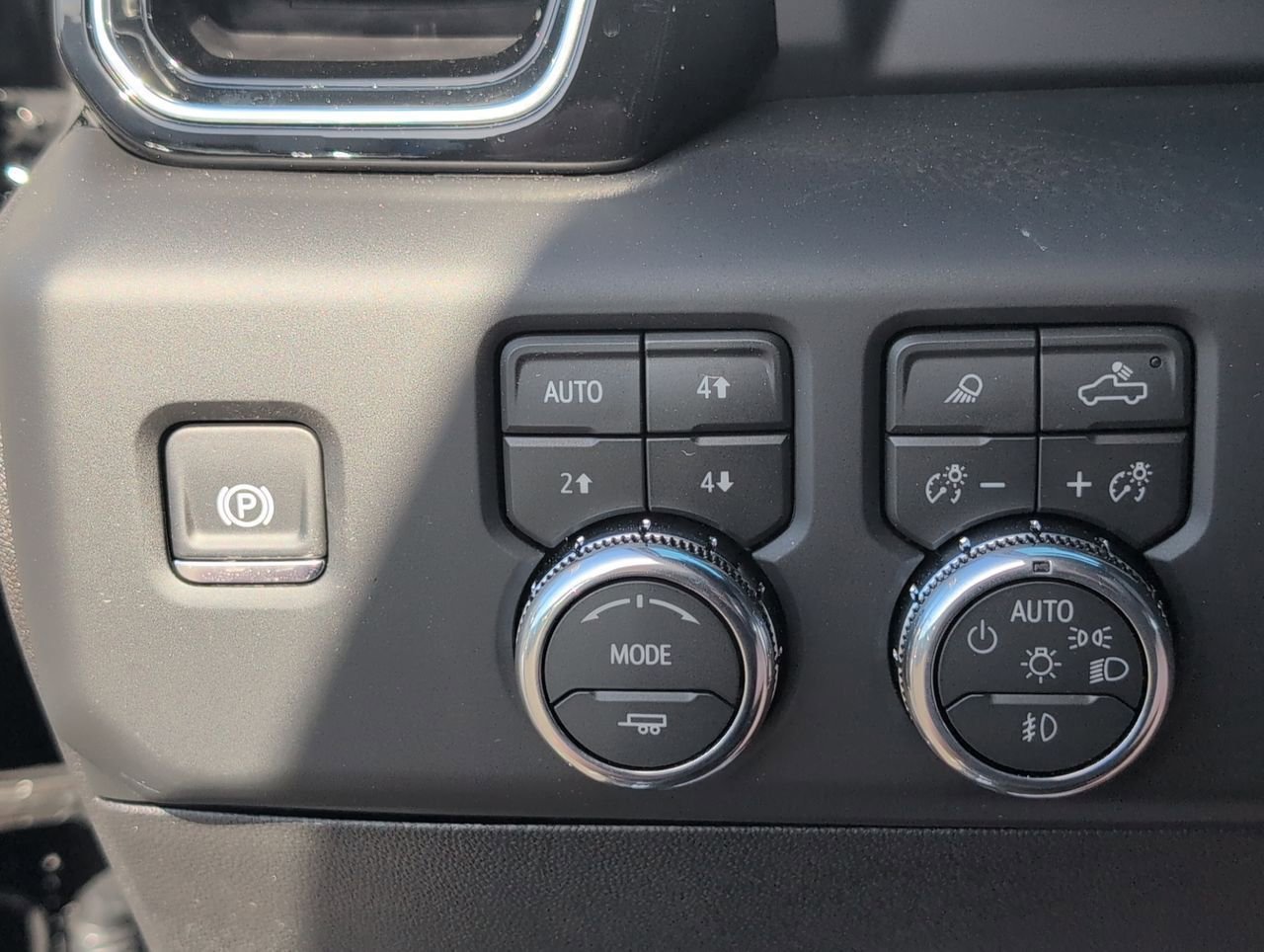 2026 GMC Sierra 2500HD Denali - Photo 18