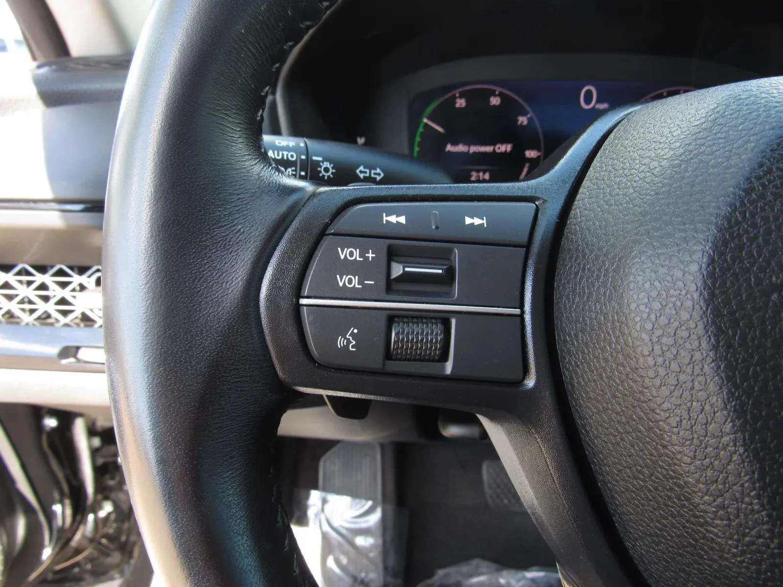 Certified Used 2024 Crystal Black Pearl Honda HYBRID EX-L image 55