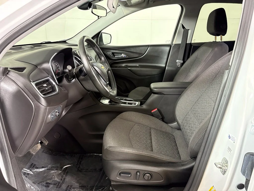 Used 2024 White Chevrolet LT image 16