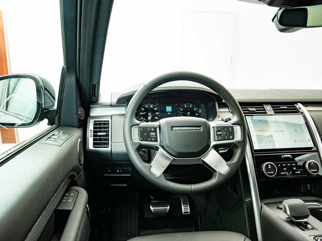 New 2026 Carpathian Gray Premium Metallic Land Rover Gemini Edition image 34