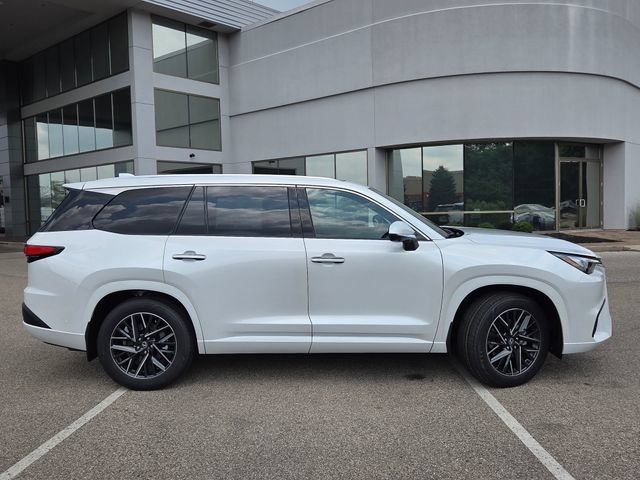 New 2026 Wind Chill Pearl Lexus PREMIUM AWD image 25