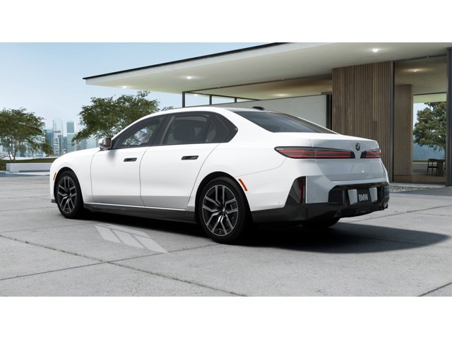 New 2027 Alpine White BMW i7 image 2