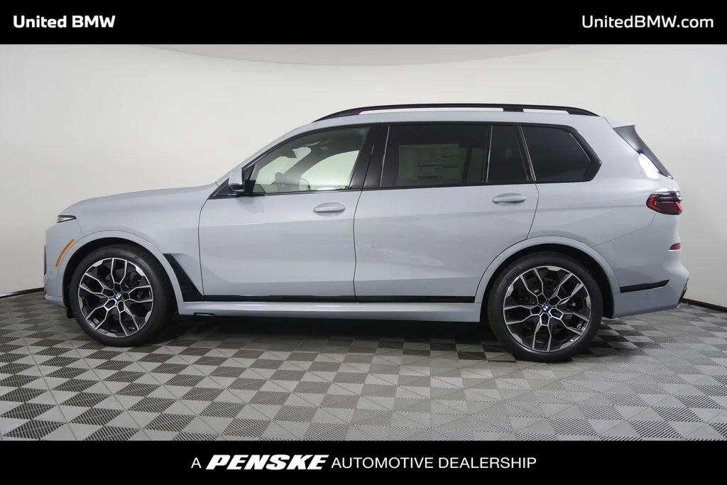 New 2027 Gray Metallic BMW xDrive40i image 6