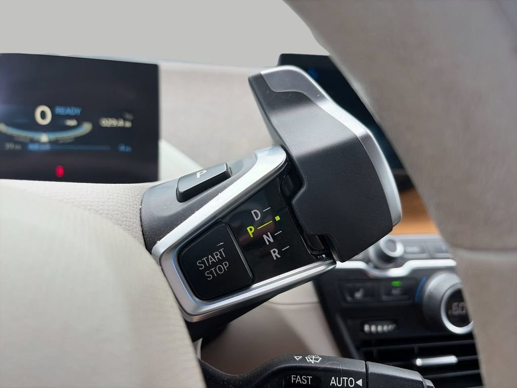 Used 2014 Silver BMW with Range Extender image 20