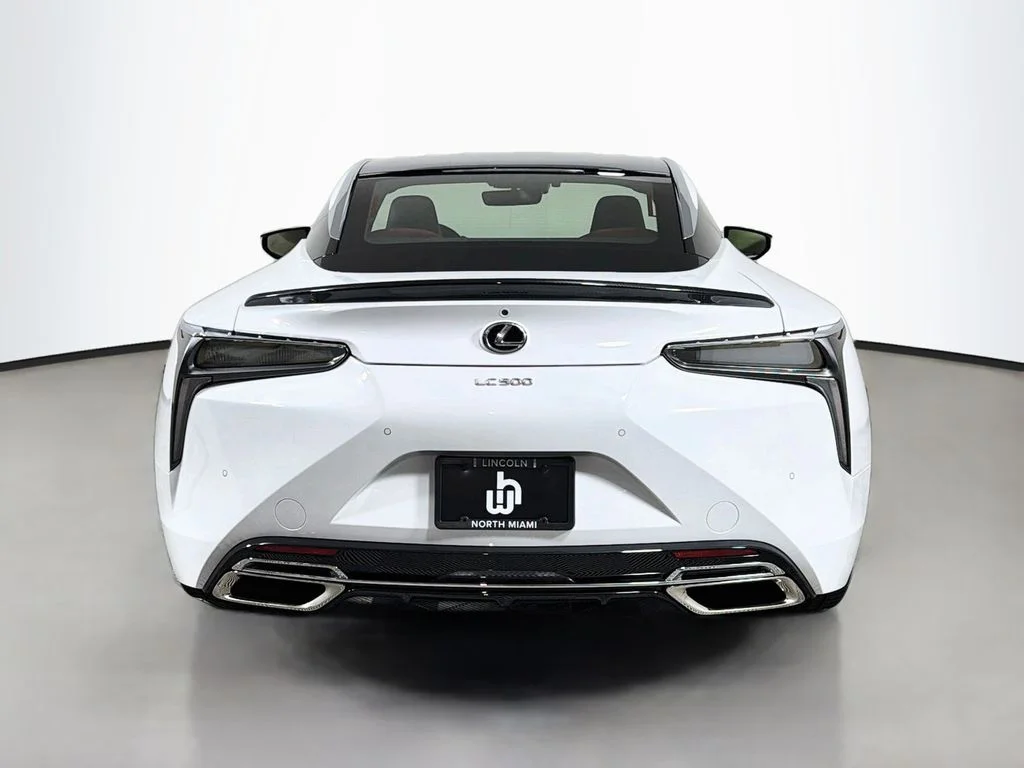 Used 2018 White Lexus 500 image 6