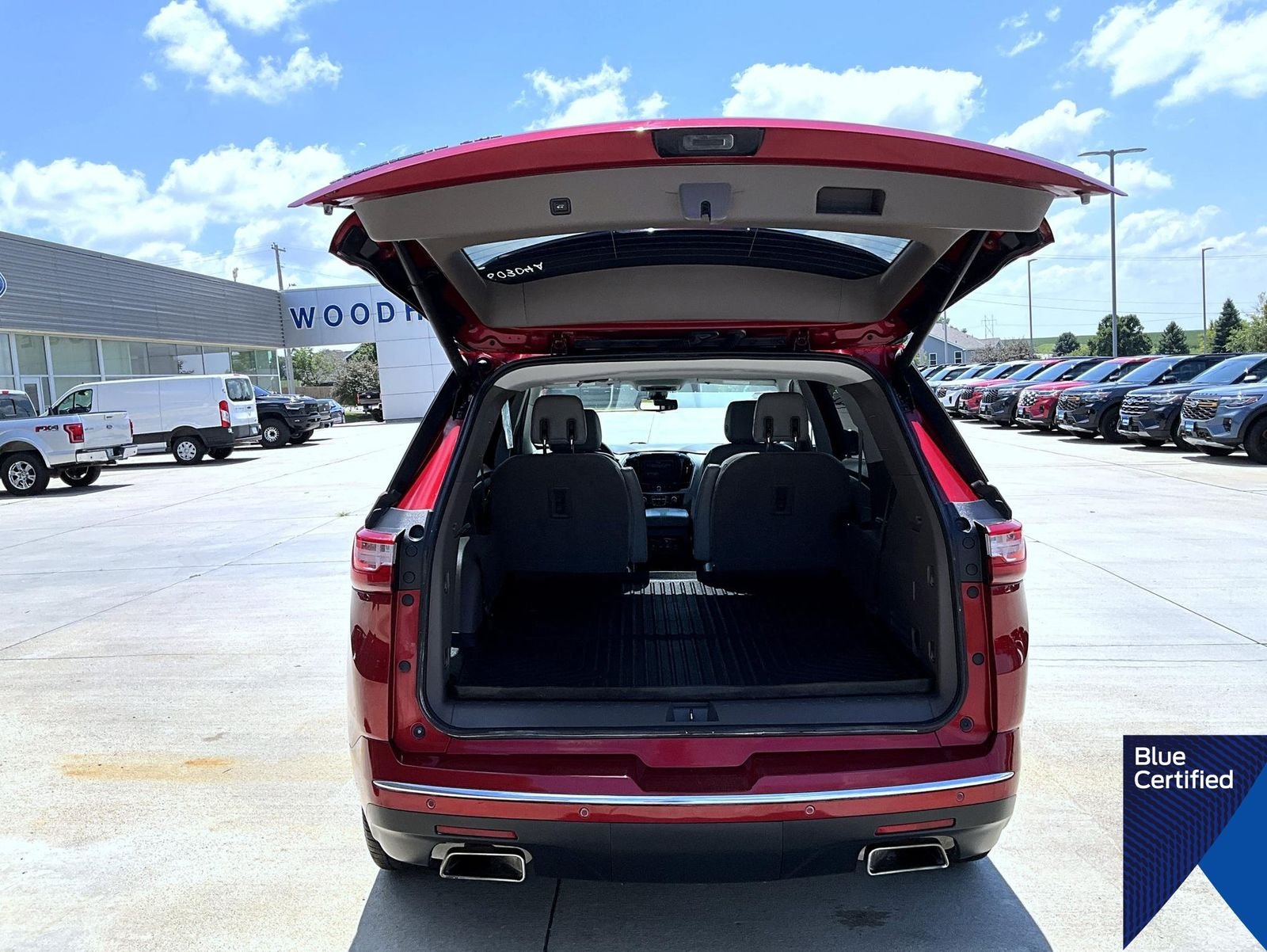 Certified Used 2018 Cajun Red Tintcoat Chevrolet Premier image 23