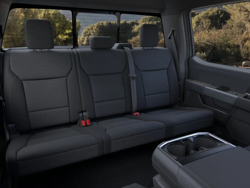 New 2026 Carbonized Gray Metallic Ford XLT image 13