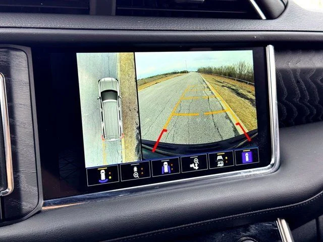 Used 2024 Black GMC Denali image 32
