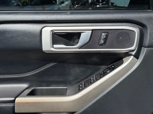 Used 2022 Gray Ford XLT image 21
