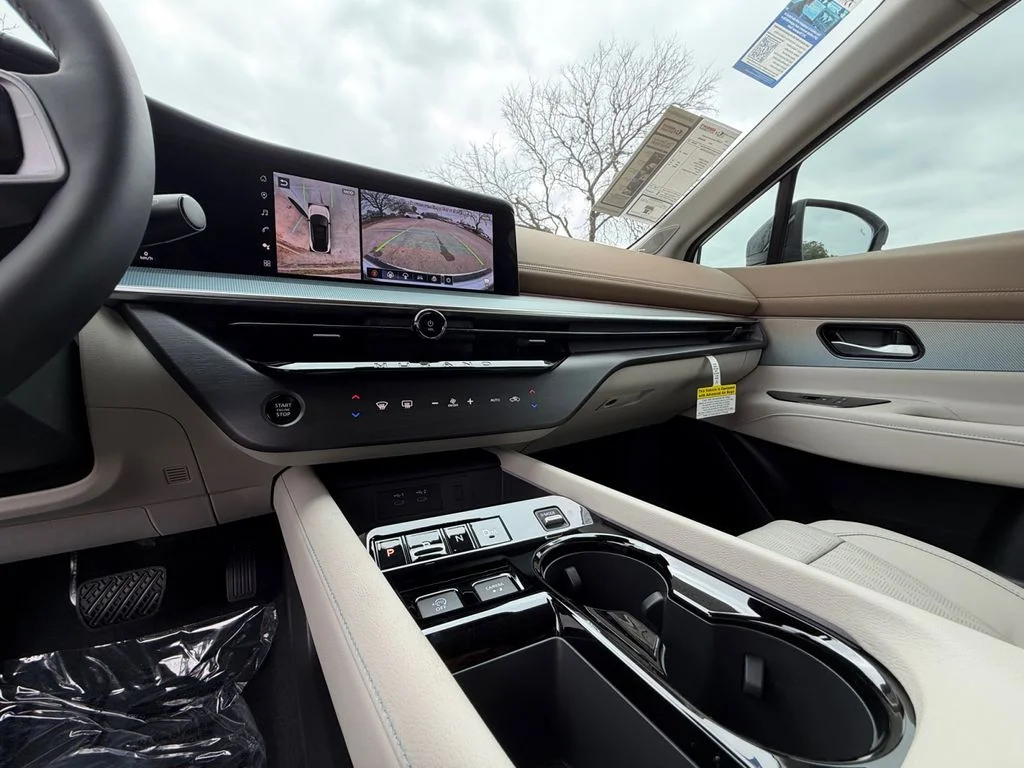 New 2026 White Nissan Platinum image 15