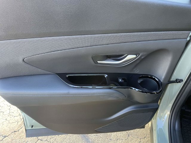 Certified Used 2025 Sage Hyundai SEL image 11