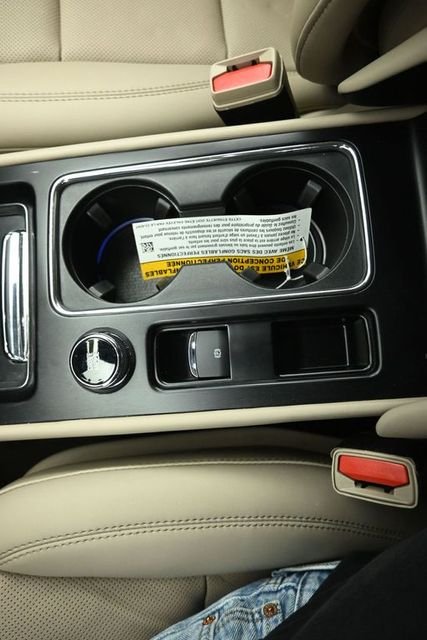 2023 LINCOLN CORSAIR - Image 18