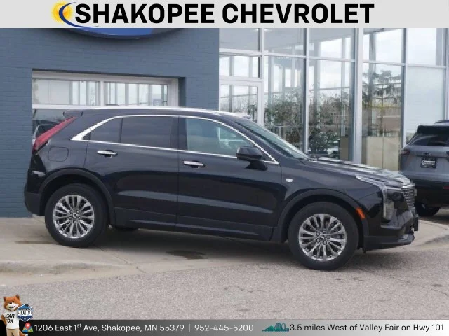 Used 2024 Cadillac XT4 Premium Luxury with VIN 1GYFZDR47RF222133 for sale in Shakopee, Minnesota