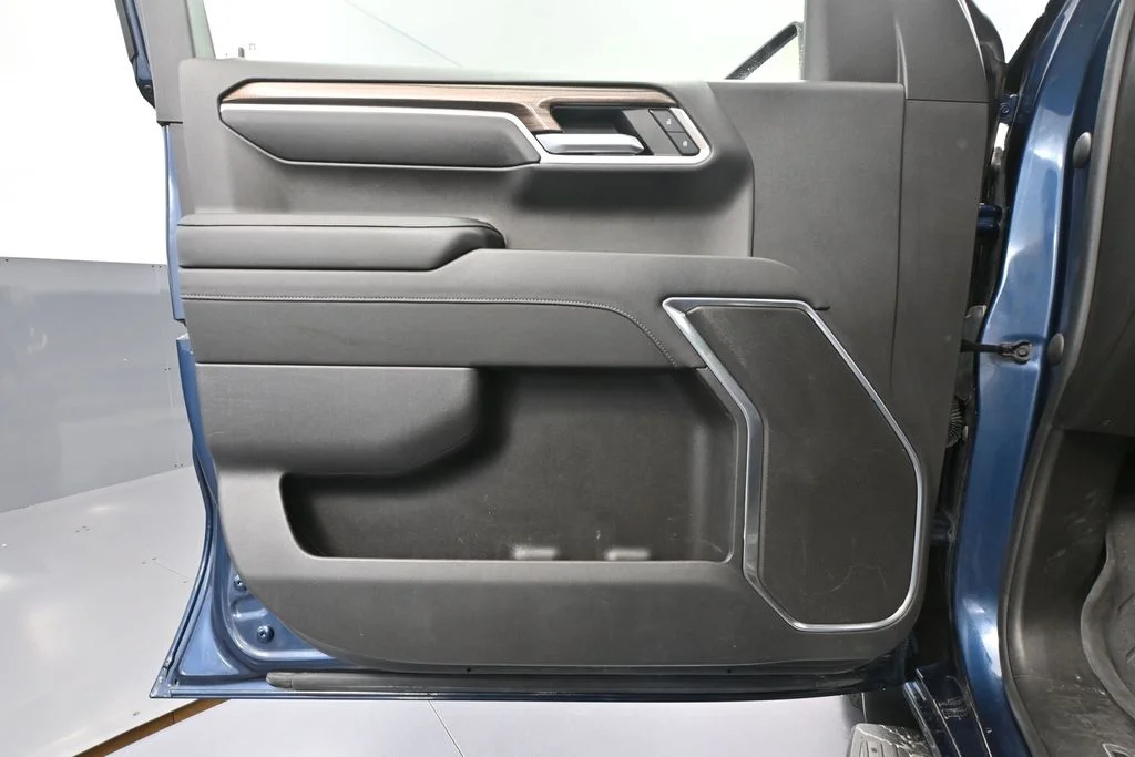 2022 Chevrolet Silverado 1500 LT - Photo 22