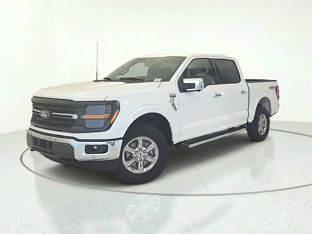 Certified Used 2024 Oxford White Ford XLT image 1