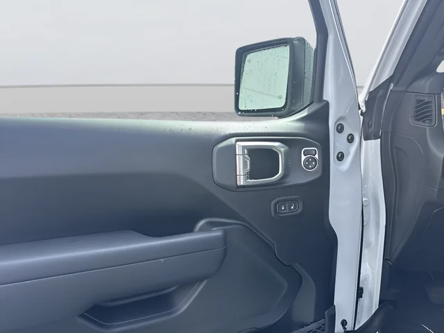 New 2026 White Jeep 85th Anniversary Edition image 9
