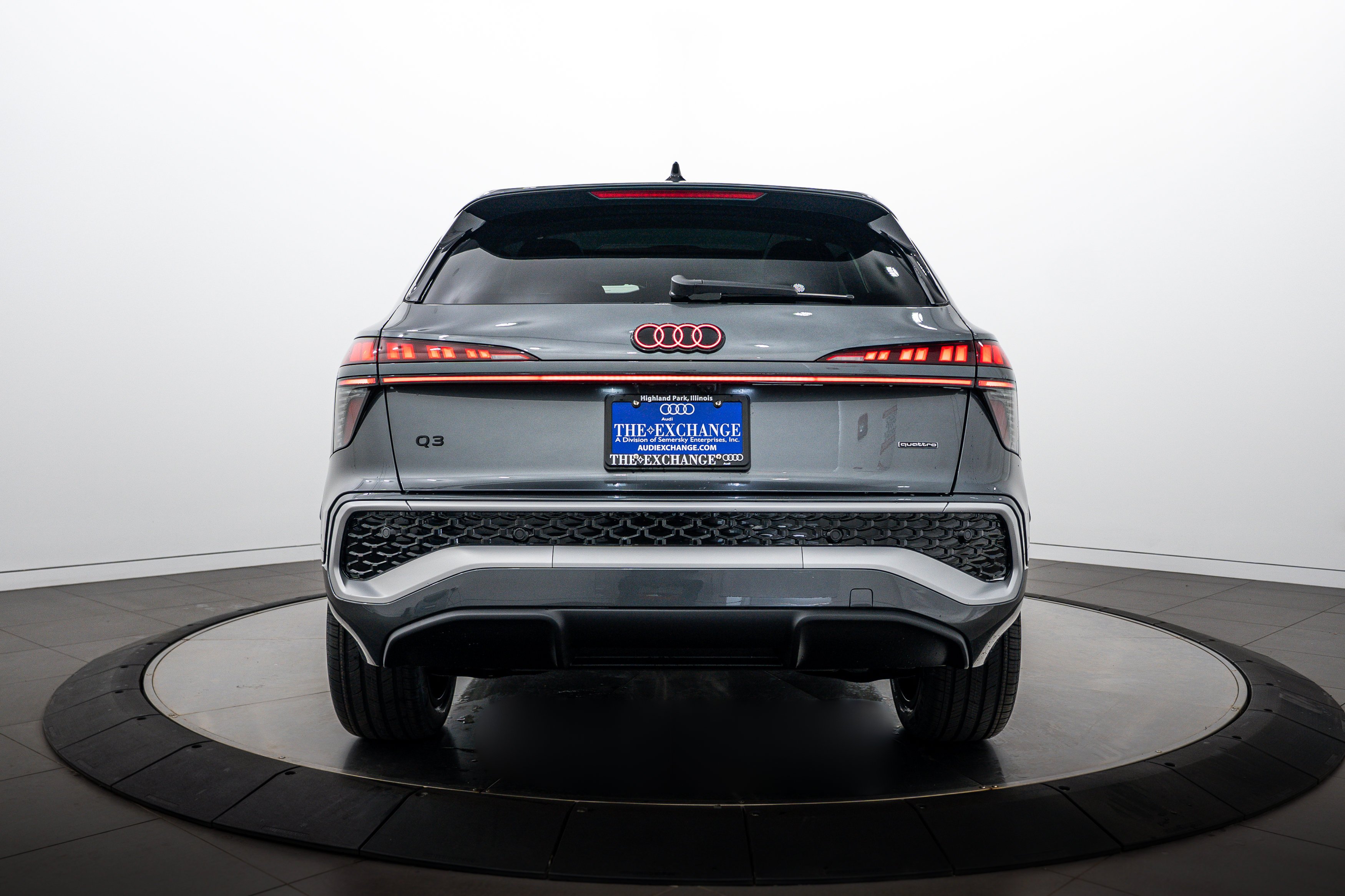 New 2026 Daytona Gray Audi S line image 20
