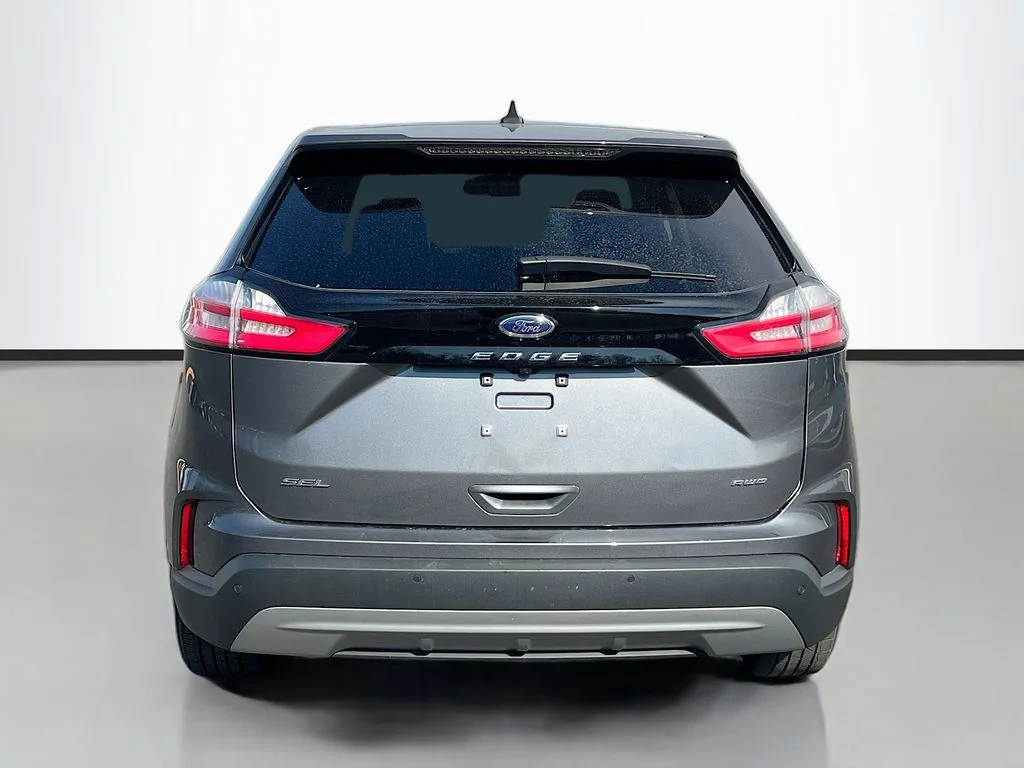 2024 Ford Edge SEL - Photo 6