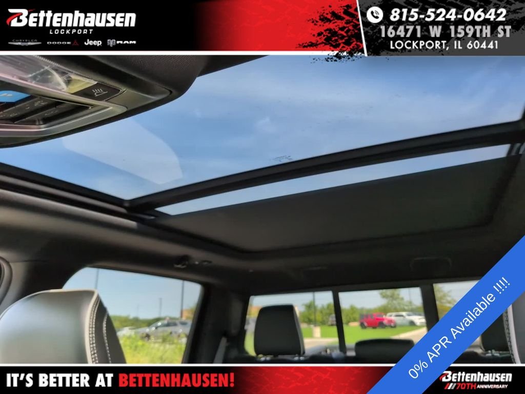 New 2027 Granite Crystal Metallic Clear-Coat Exterior Paint RAM Laramie image 23