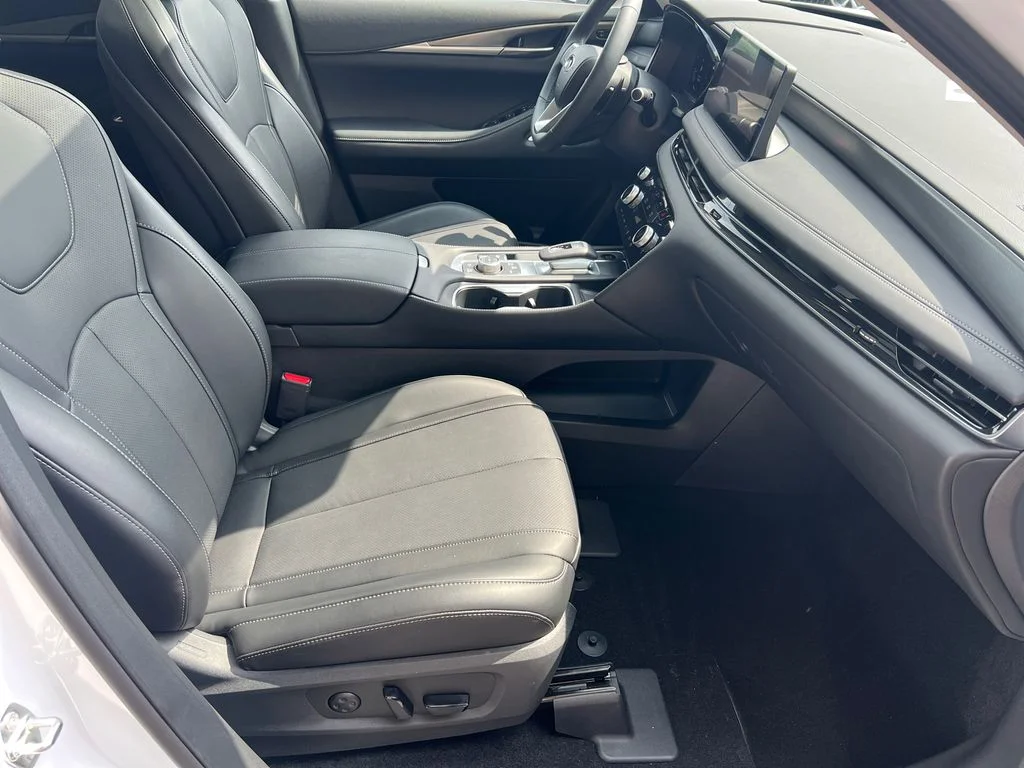 2026 INFINITI QX60 LUXE - Photo 13
