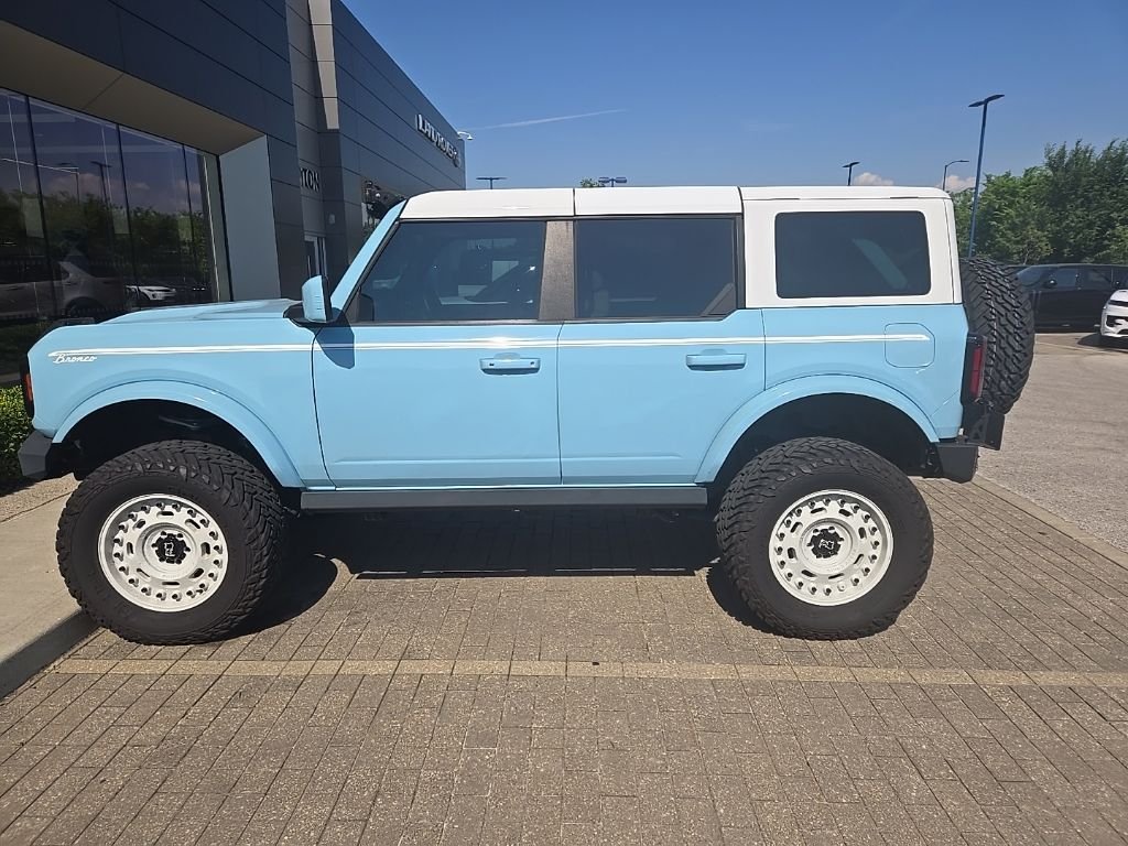 Used 2024 Blue Metallic Ford Outer Banks image 8