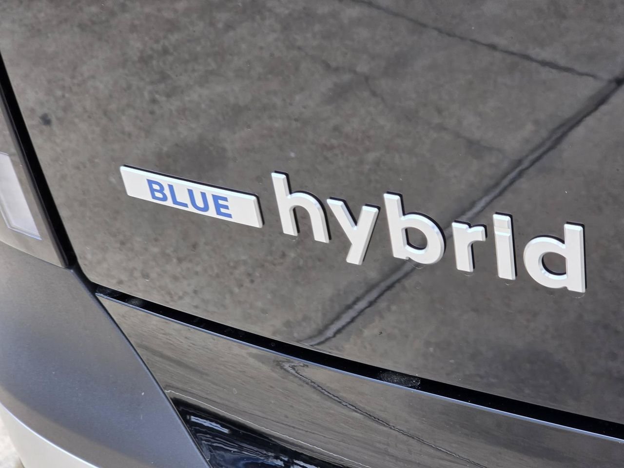 New 2027 Abyss Black Pearl Hyundai Blue SEL 7P image 6