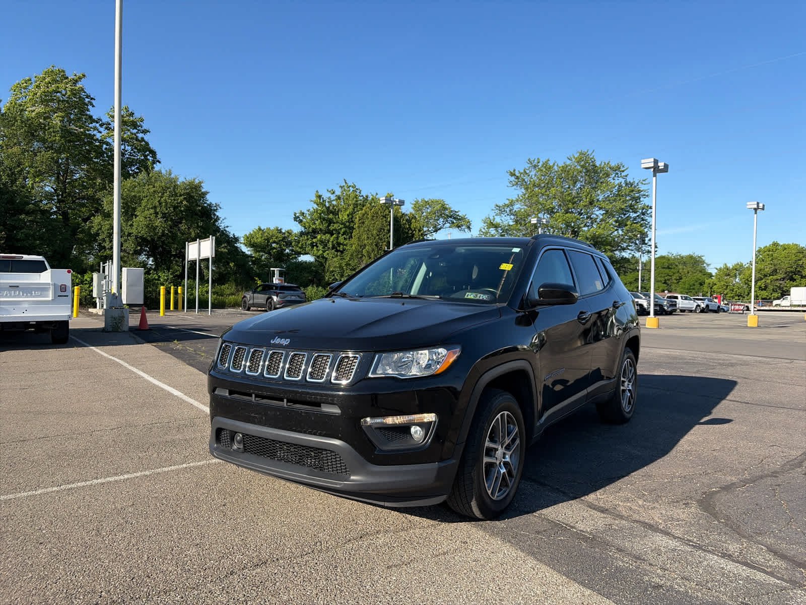 2020 Jeep Compass Sun & Safety 4X4's photo
