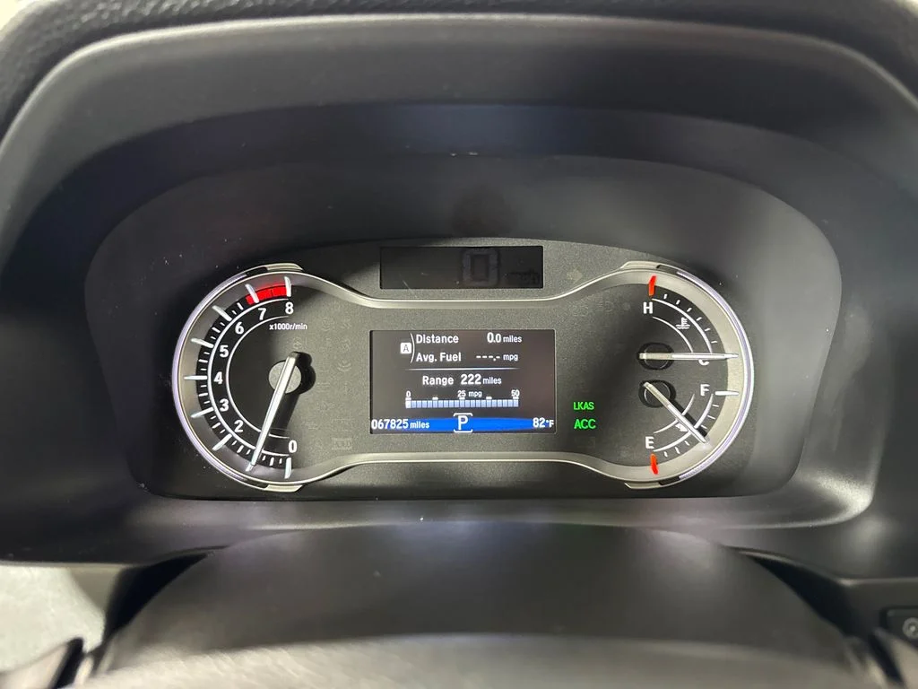 Certified Used 2021 Lunar Silver Metallic Honda AWD RTL image 18