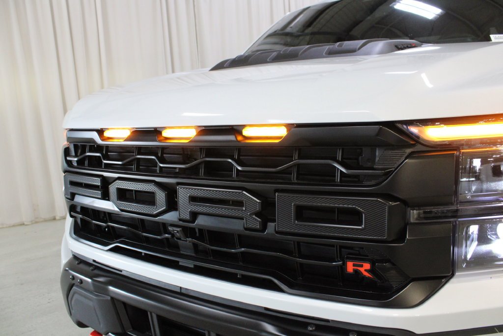 Used 2025 White Metallic Ford Raptor R image 32