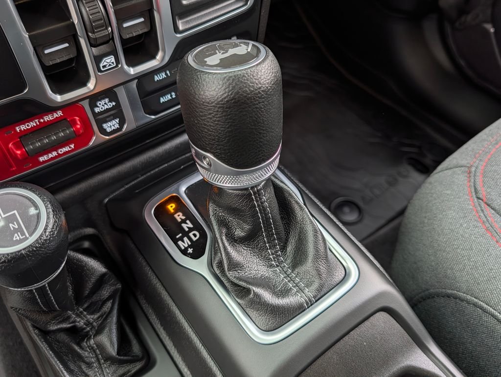 2025 Jeep Wrangler 4-Door Rubicon - Photo 26