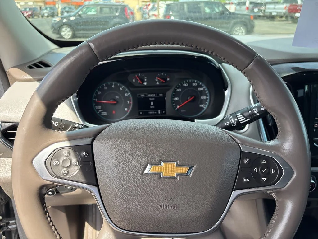 Used 2021 Satin Steel Metallic Chevrolet LT image 13