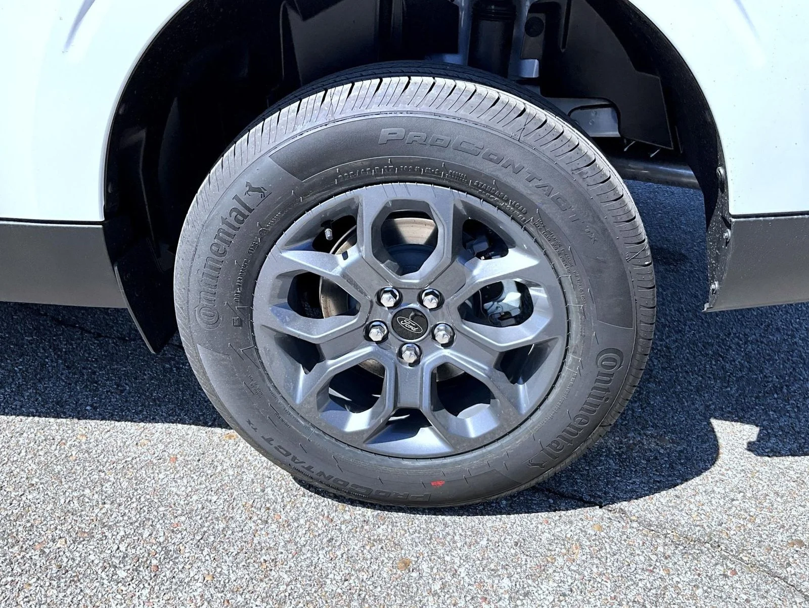 New 2026 White Ford XLT image 23