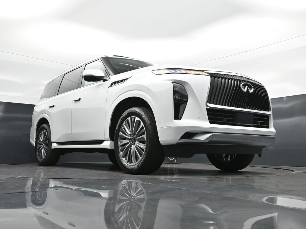 New 2026 RADIANT WHITE INFINITI Luxe 2WD image 47