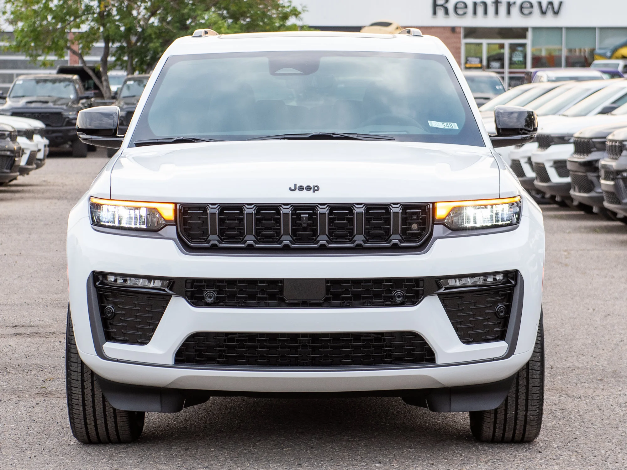 New 2026 White Jeep Limited Reserve* 4x4, Night Vision, Head-Up Display, Trailer Tow Package image 8