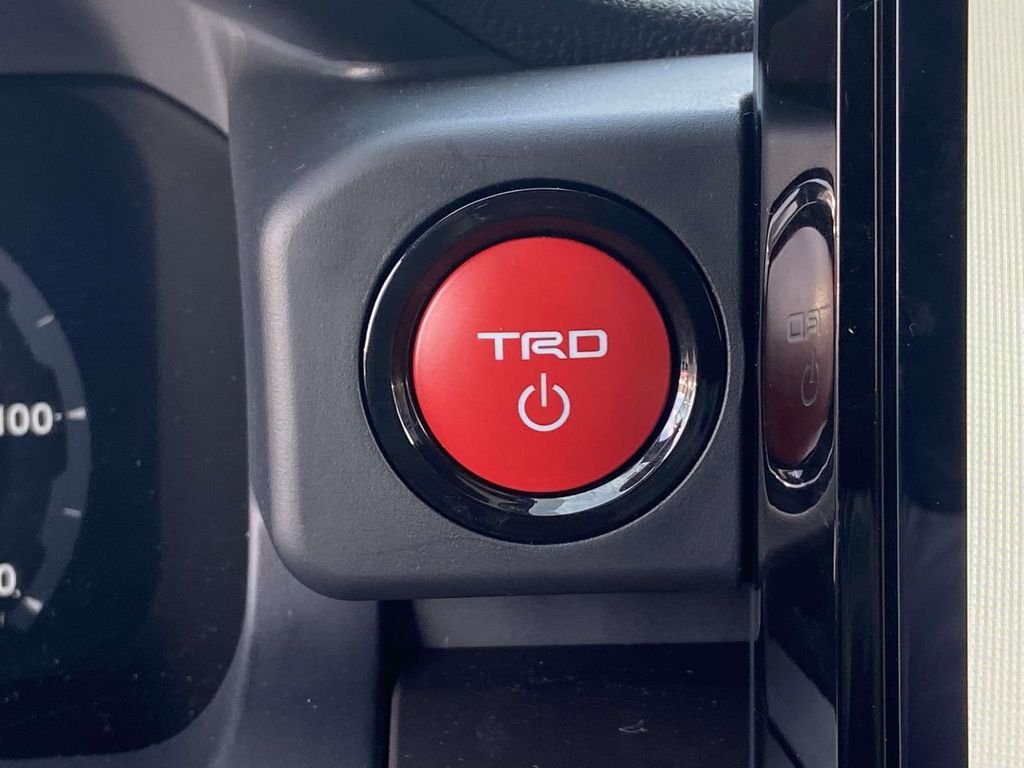 2025 Toyota Tacoma TRD Sport - Photo 21