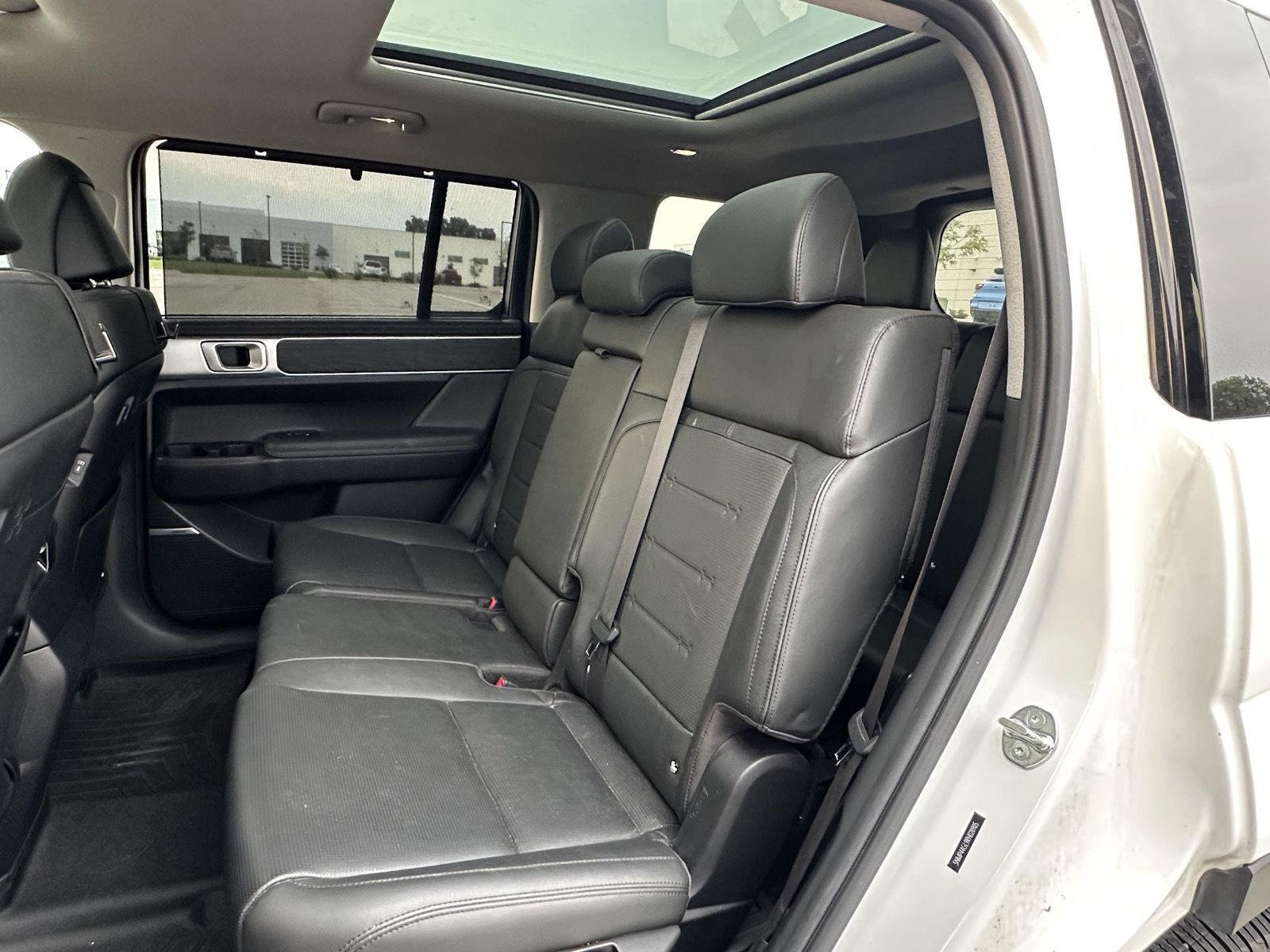 Used 2024 Serenity White Hyundai Limited image 8