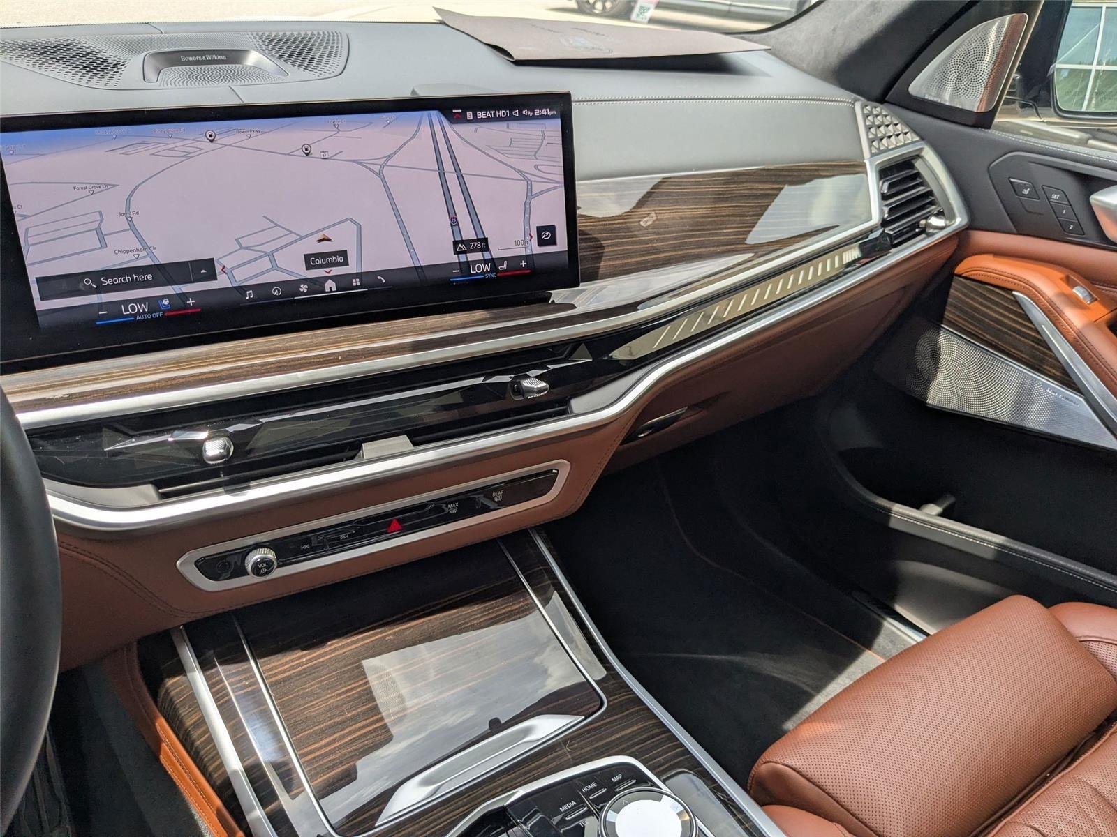 Used 2024 Mineral White Metallic BMW M60i image 20