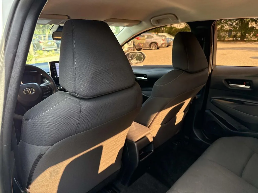 Used 2021 White Toyota LE image 13