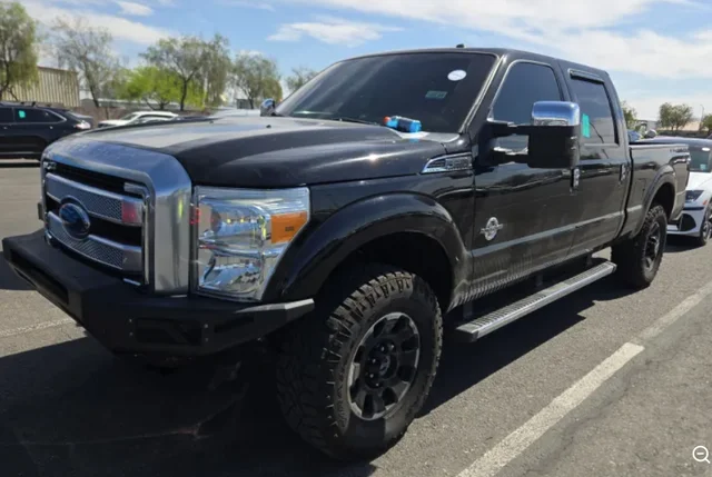 2016 Ford F-250 Platinum 4x4 Crew Cab 8' Box's photo