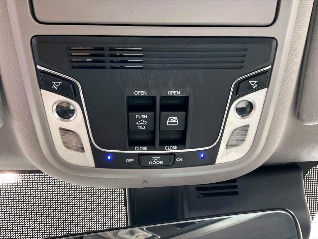 Used 2025 Black Honda RTL image 26