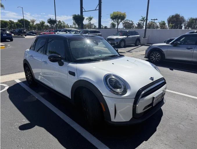 Certified Used 2024 White Metallic MINI Signature image 1